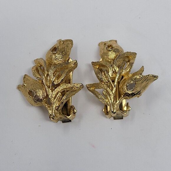 Vintage 80s Brushed Gold Climbing Tulip Clip-On Earrings Flame Textured Flower - Picture 4 of 7
